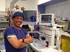 Photo of Dr Thomas Tan